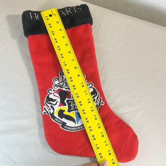 Hogwarts Crested Embroidered Red Black Christmas Stocking Felt Harry Potter Ruz - Picture 5 of 9